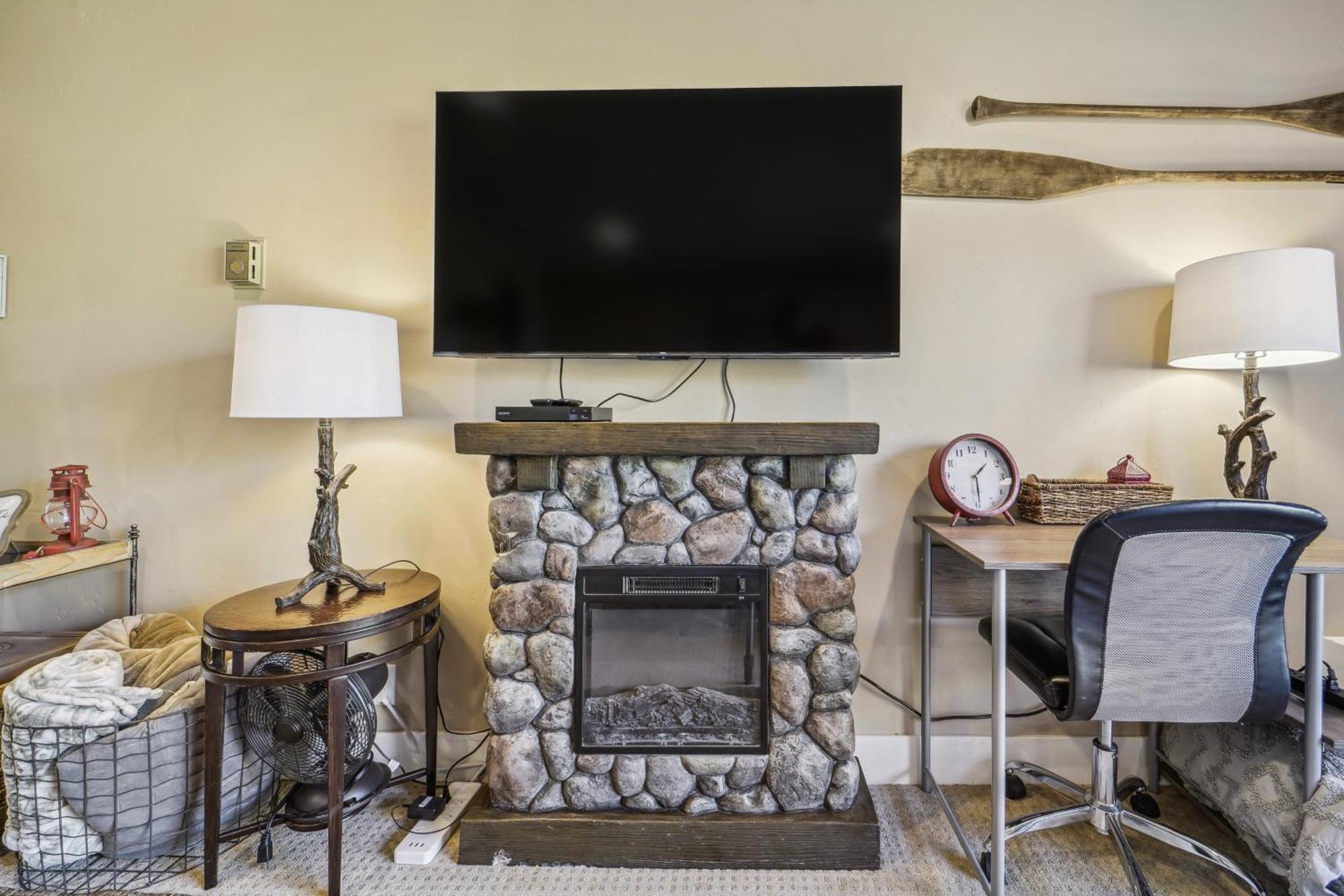 Truckee Studio With Balcony And On-Site Skiing! Екстериор снимка