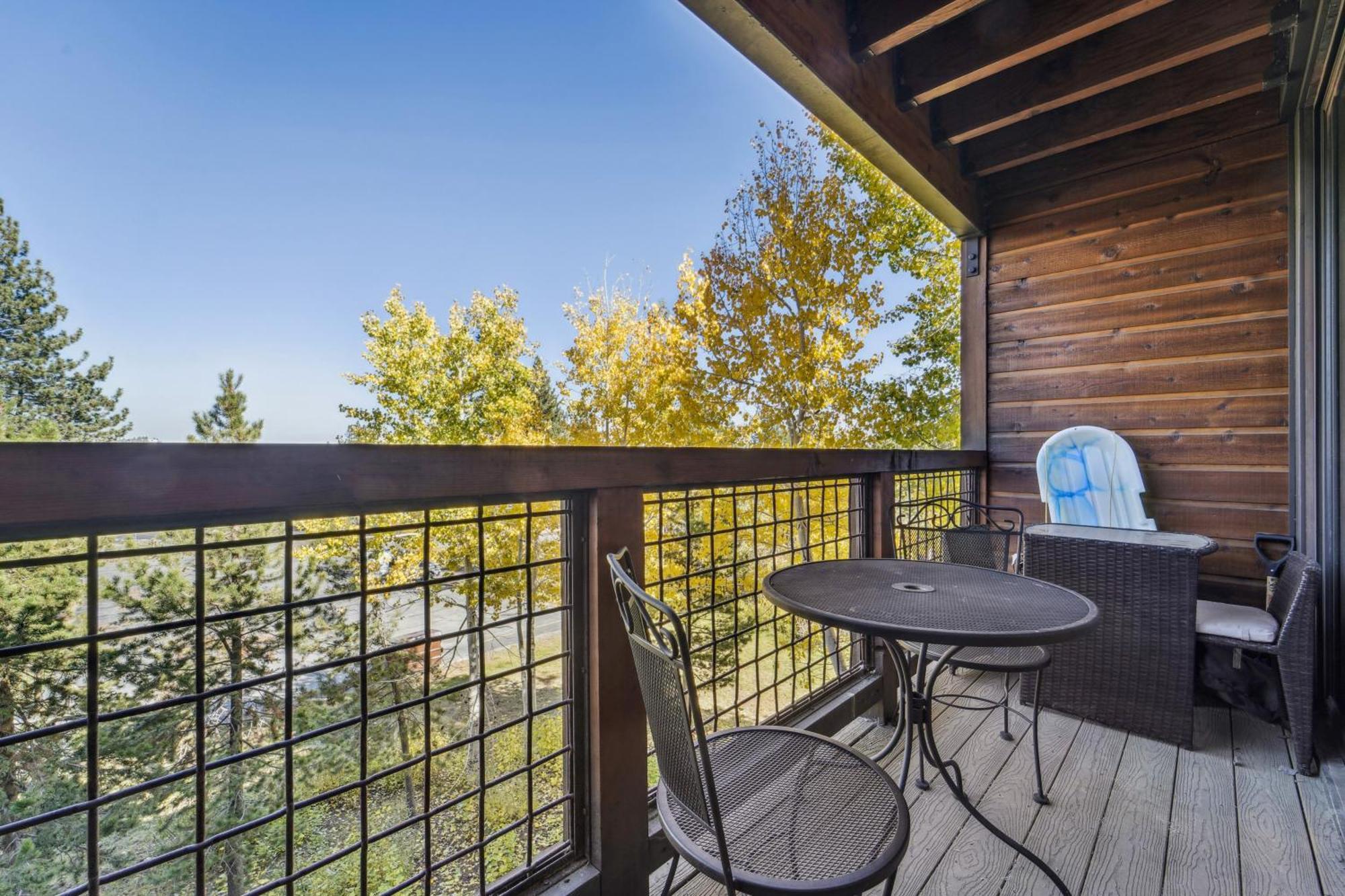 Truckee Studio With Balcony And On-Site Skiing! Екстериор снимка